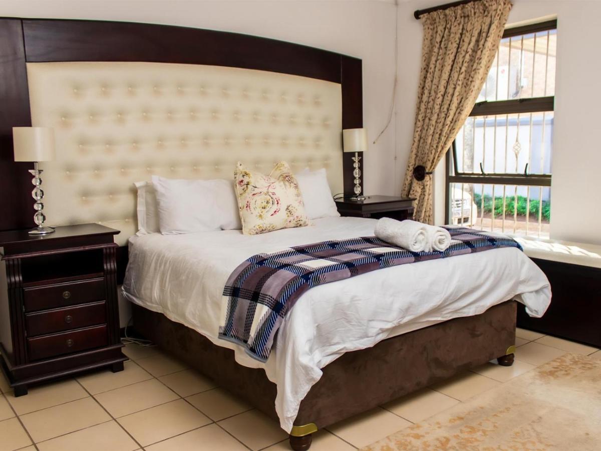 Royal Guesthouse Mtunzini Szoba fotó